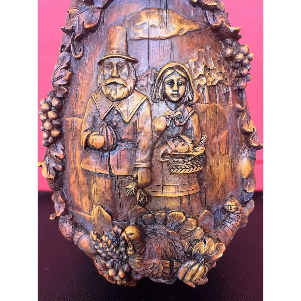 Resin Carved Pilgrim Pumpkin Vintage Thanksgiving